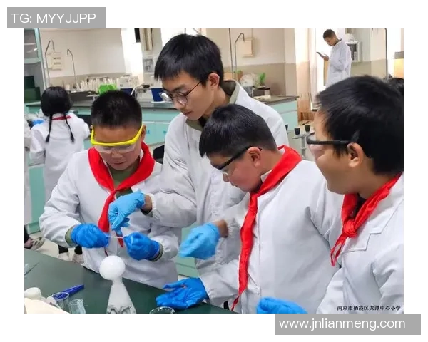 深度对话：探索陈秀英在网球世界中的奋斗与梦想之旅